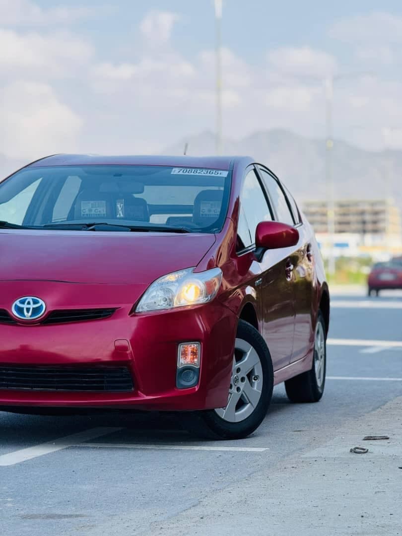 Toyota  Prius 2010