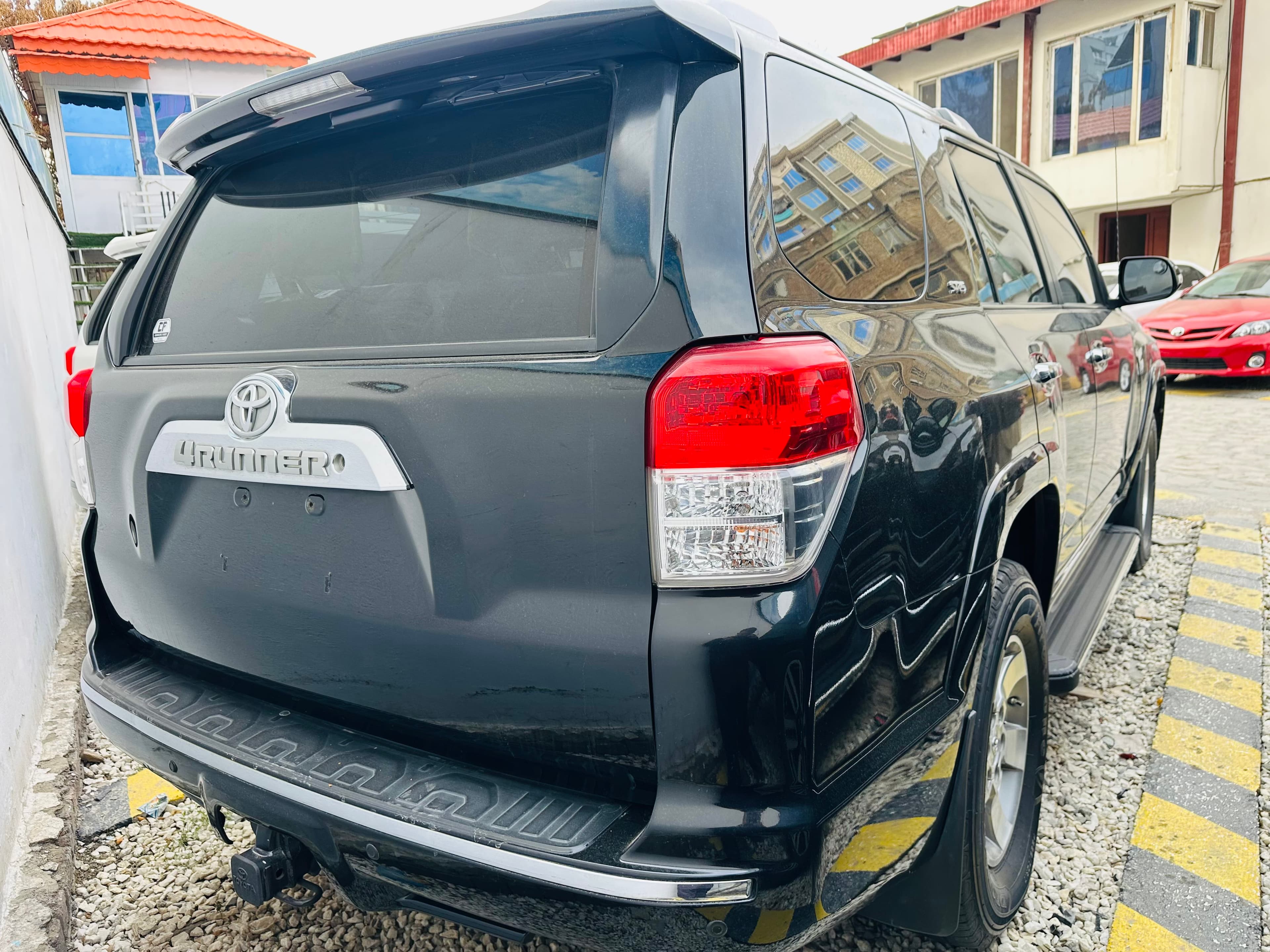 Toyota  4Runner 2011