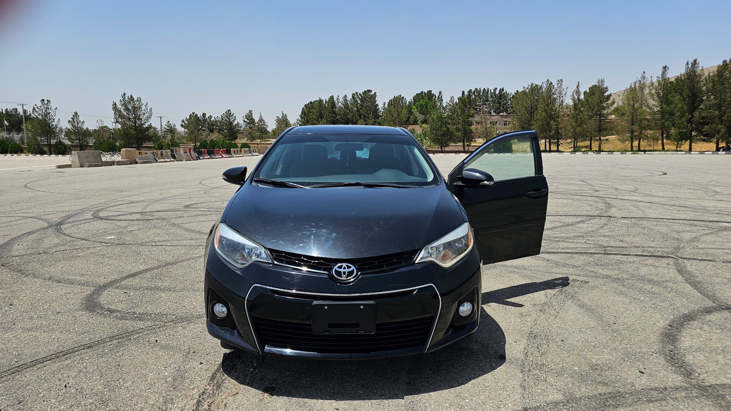 Toyota  Corolla 2016